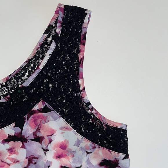 attention Tank Top Size XS EUC - Picture 3 of 11